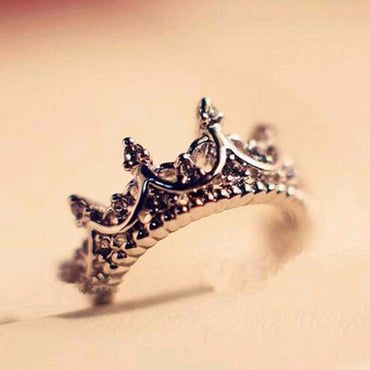 Silver Queen Crown Ring
