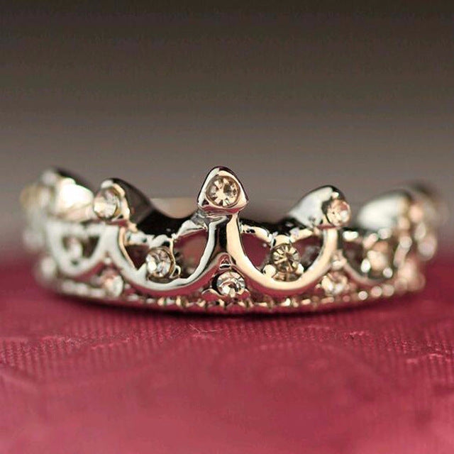 Silver Queen Crown Ring